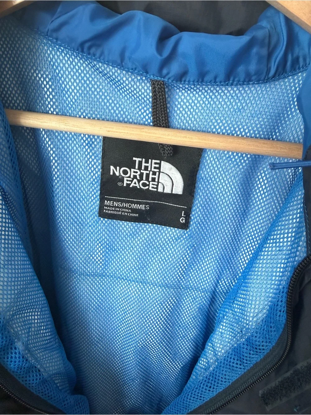 The North Face Resolve 2 Mens Blue and Black Hooded Jacket